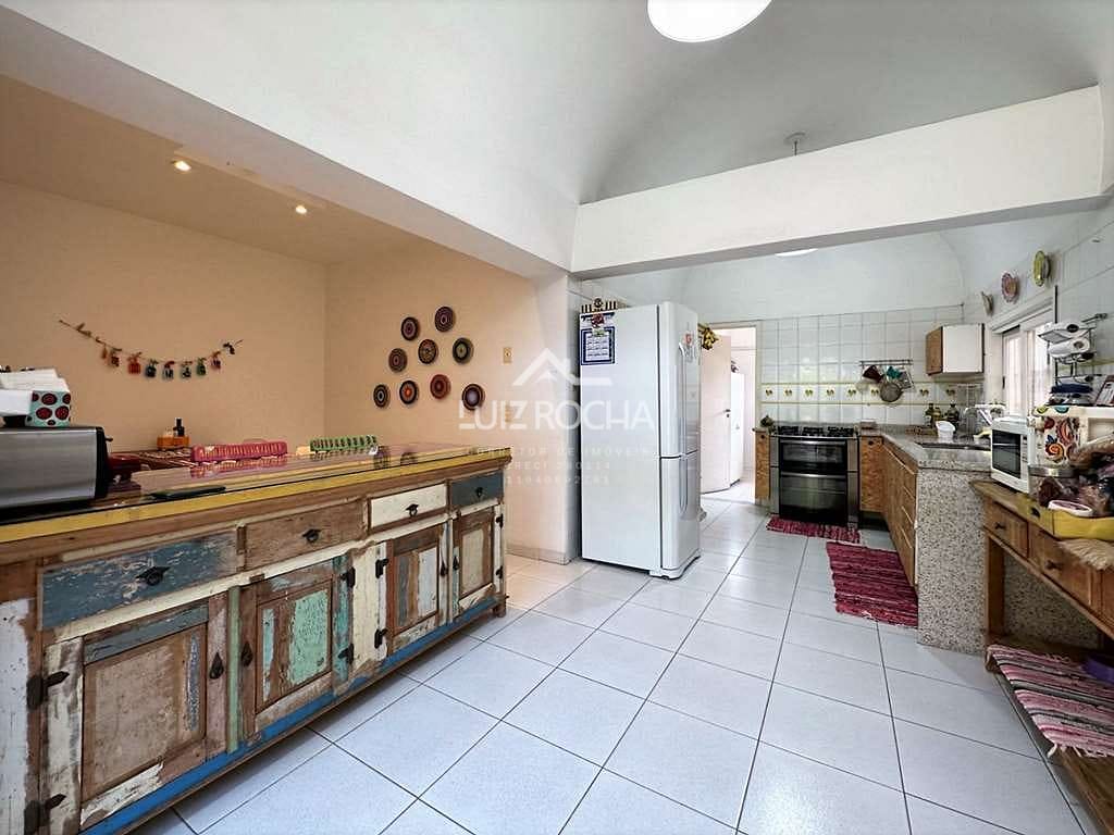 Casa, 3 quartos, 309 m² - Foto 26