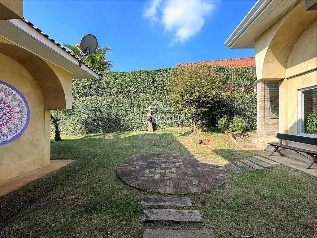 Casa, 3 quartos, 309 m² - Foto 28