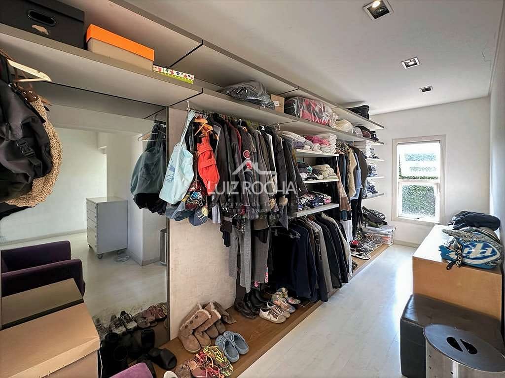 Casa, 3 quartos, 309 m² - Foto 35