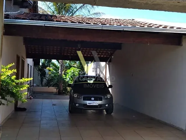 Casa com 363m² 3 quartos e 2 banheiros, à venda, no bairro Jardim das Américas 2ª Etapa em Anápolis
