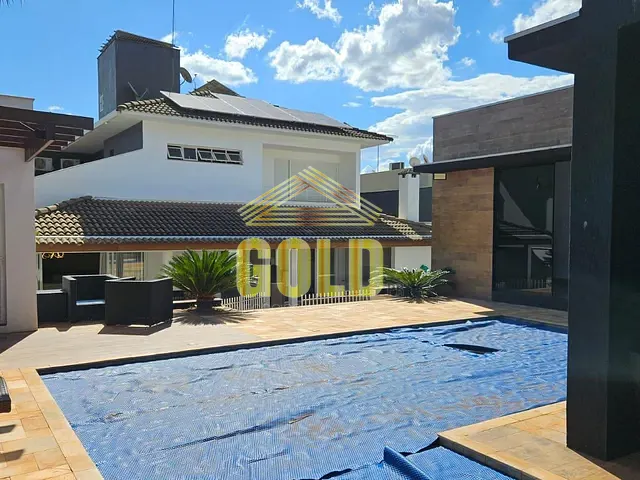 Casa com 700m² 4 quartos e 2 banheiros, à venda, no bairro Recanto do Pitanguá em Londrina
