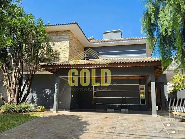 Casa com 700m² 4 quartos e 2 banheiros, à venda, no bairro Recanto do Pitanguá em Londrina