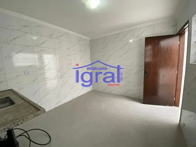 Casa 2 quartos e 1 banheiro, para alugar, no bairro Vila Guarani (Z Sul) em São Paulo
