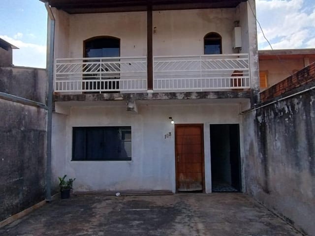 Casa 4 quartos e 3 banheiros, à venda, no bairro Morada do Sol em Americana