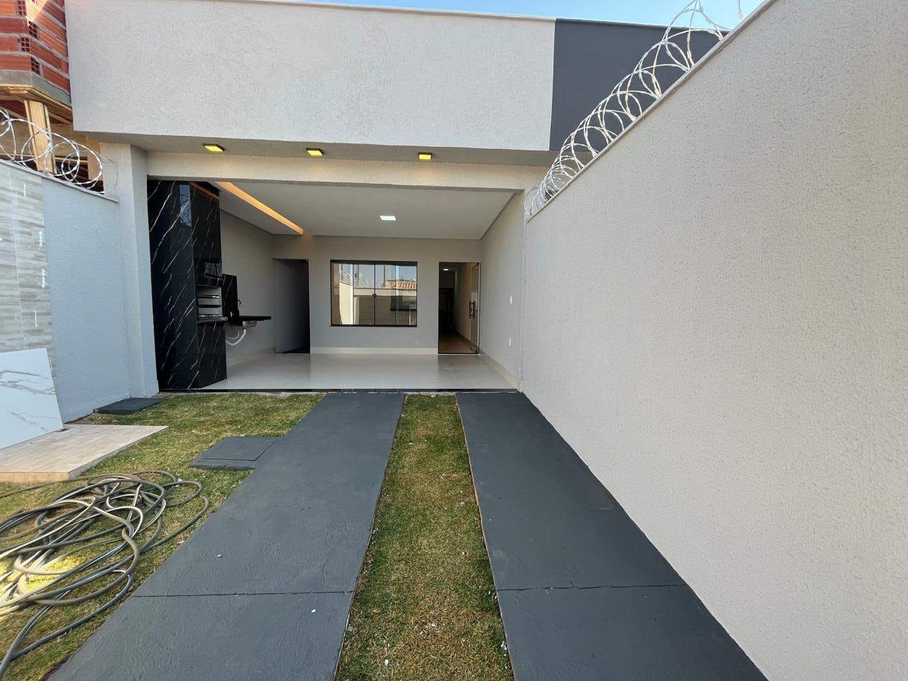 Casa, 2 quartos, 79 m² - Foto 1