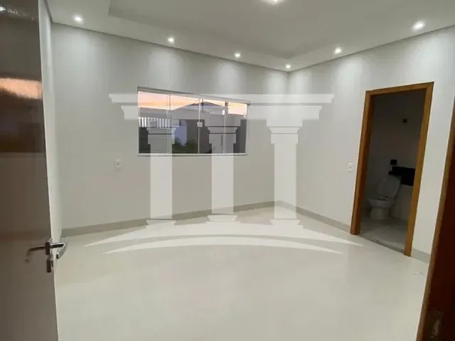Casa com 300m² 3 quartos e 3 banheiros, à venda, no bairro Jardim Itália em Sinop