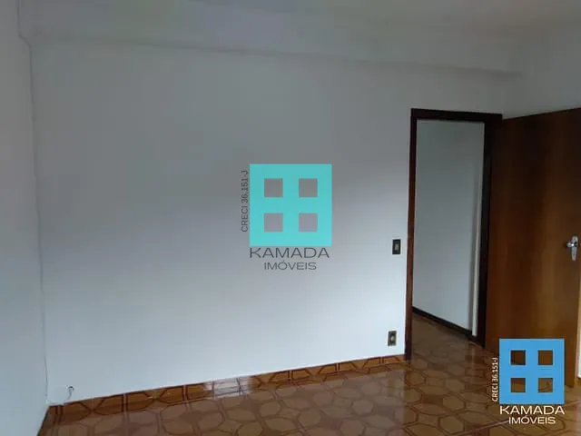 Casa com 1282m² 4 quartos e 3 banheiros, à venda, no bairro Vila Menck em Osasco