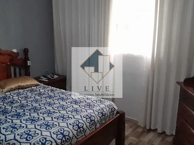 Casa com 300m² 2 quartos e 2 banheiros, à venda, no bairro Vila Pompéia em Campinas