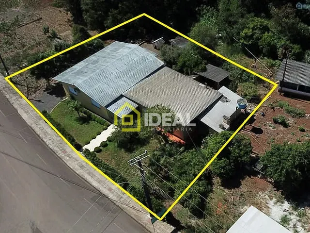 Casa 4 quartos e 2 banheiros, à venda, no bairro Fragosos em Concórdia