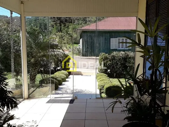 Casa 4 quartos e 2 banheiros, à venda, no bairro Fragosos em Concórdia