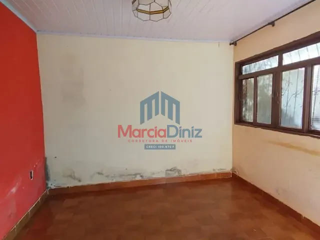 Casa com 200m² 3 quartos e 1 banheiro, à venda, no bairro Conj. João Athaide De Souza em Ituverava