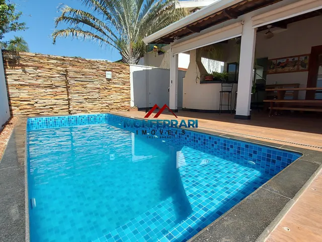 Casa com 434m² 3 quartos e 5 banheiros, para alugar, no bairro Jardins Viena em Aparecida De Goiânia