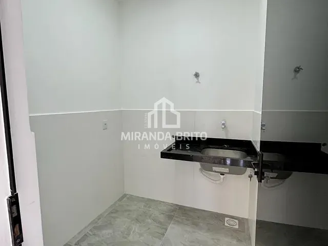 Casa 3 quartos e 3 banheiros, à venda, no bairro Jardim Atlântico em Goiânia