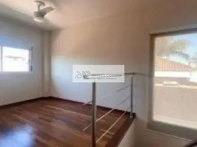 Casa com 224m² 3 quartos e 5 banheiros, à venda ou para alugar, no bairro Esperança em Londrina