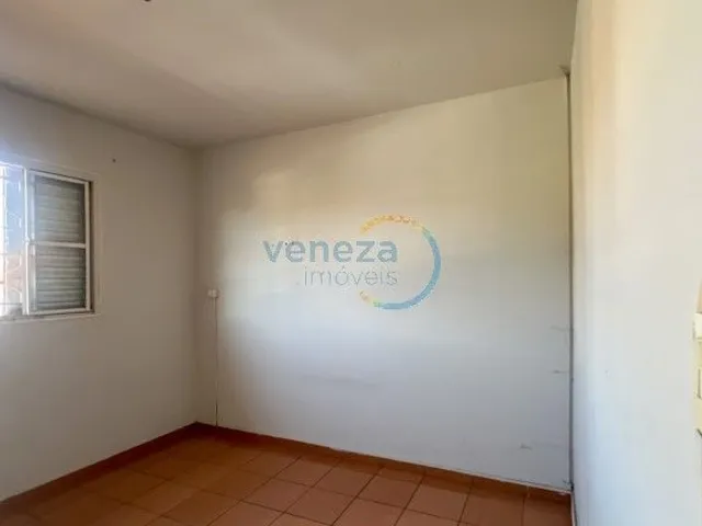 Casa com 116m² 4 quartos e 2 banheiros, à venda, no bairro SANTA MARIA em Londrina
