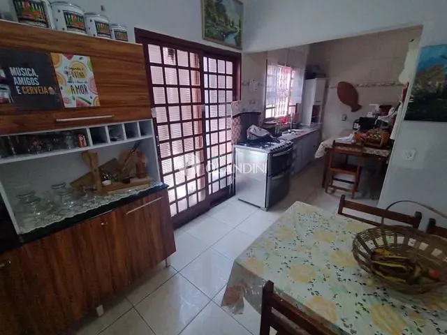 Casa com 200m² 2 quartos e 2 banheiros, à venda, no bairro Jardim Bela Vista II em Artur Nogueira