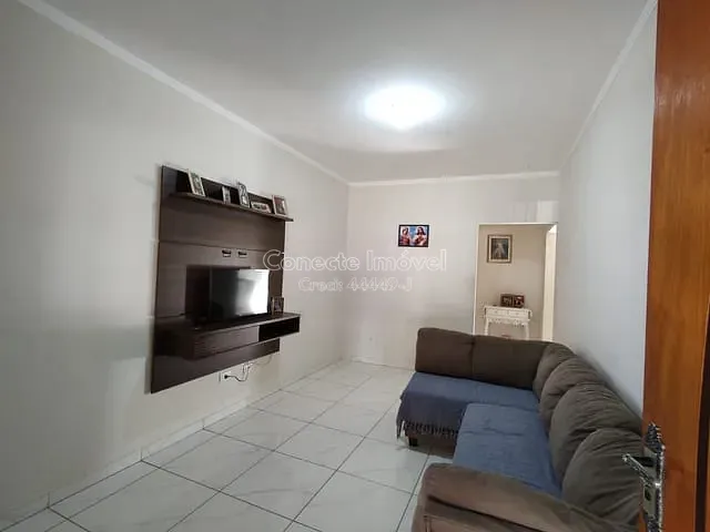 Casa com 180m² 3 quartos e 3 banheiros, à venda, no bairro Parque Florianópolis em Jaguariúna