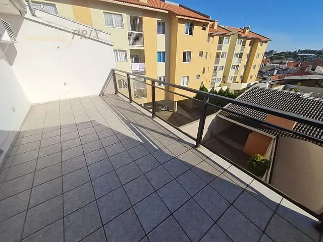 Casa com 255m² 3 quartos e 3 banheiros, à venda ou para alugar, no bairro Guaira em Curitiba