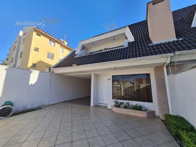Casa com 255m² 3 quartos e 3 banheiros, à venda ou para alugar, no bairro Guaira em Curitiba