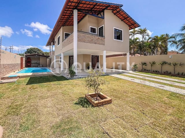 Casa com 427m² 4 quartos e 4 banheiros, à venda, no bairro Lagoa Sapiranga (Coité) em Fortaleza