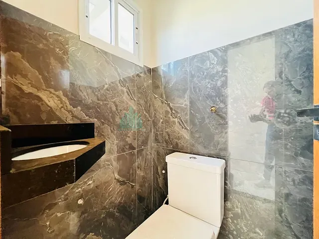 Casa com 202m² 3 quartos e 3 banheiros, à venda, no bairro Setor Dona Matilde em Catalão
