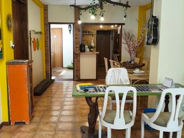 Casa com 280m², à venda, no bairro Centro em Petrópolis