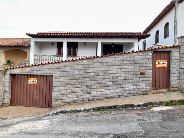 Foto do Casa - Casa 3 dormitórios para Locação , 180 m² por R$ 2.500,00/mês - Cruzeiro do Sul - Lavras/MG | Seu Lugar - Imobiliária Descomplicada