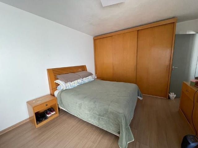 Casa com 250m² 3 quartos e 2 banheiros, à venda, no bairro Laranjal em Pelotas