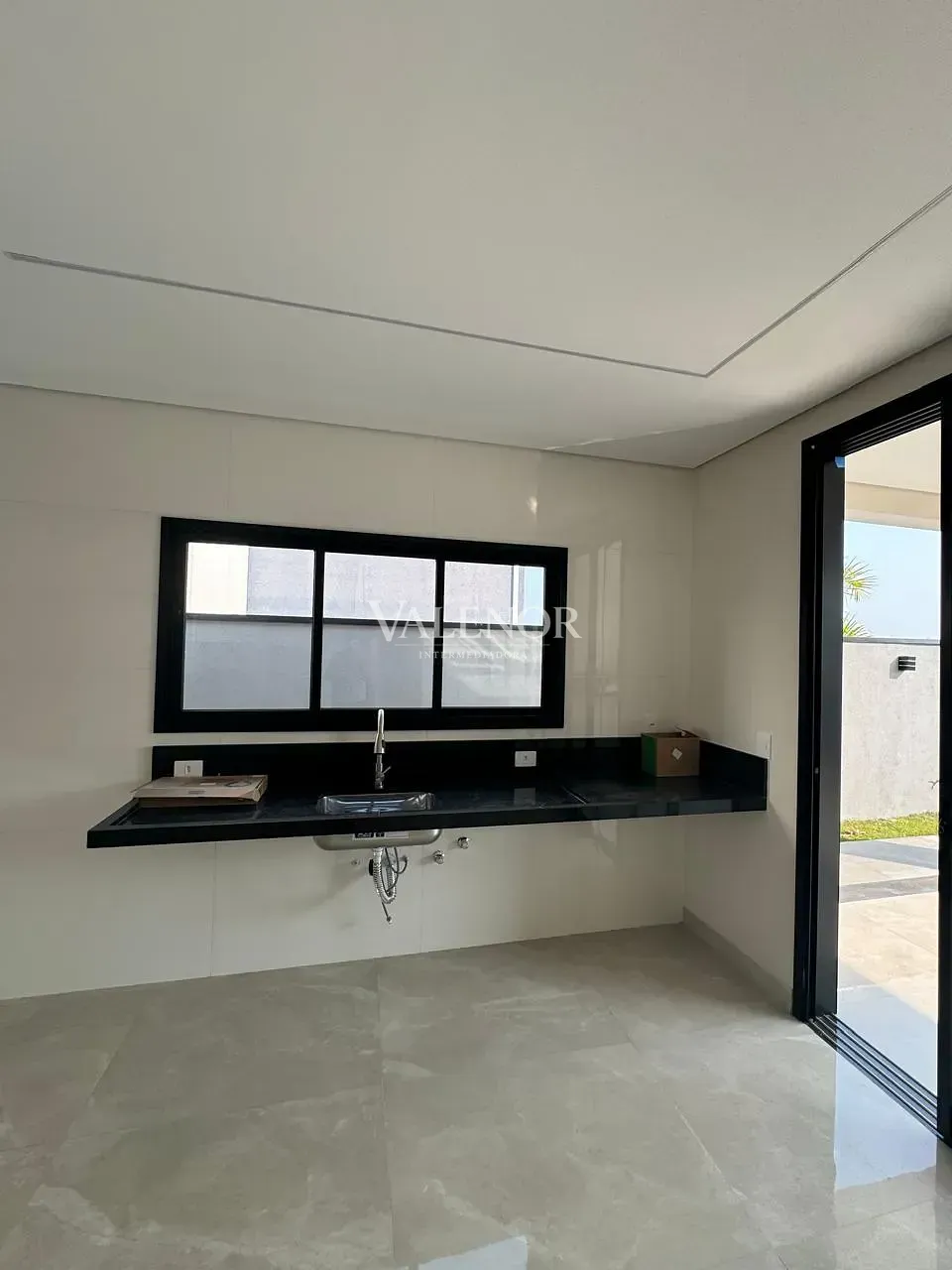 Casa, 3 quartos, 300 m² - Foto 9