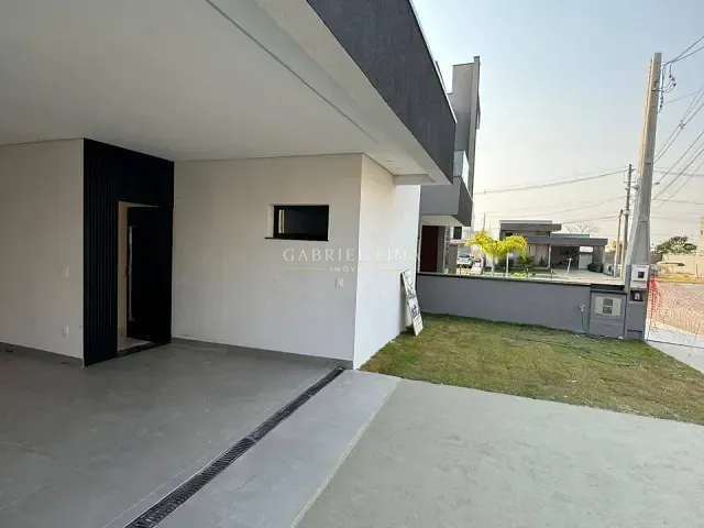 Casa com 300m² 3 quartos e 2 banheiros, à venda, no bairro São Venancio em Itupeva