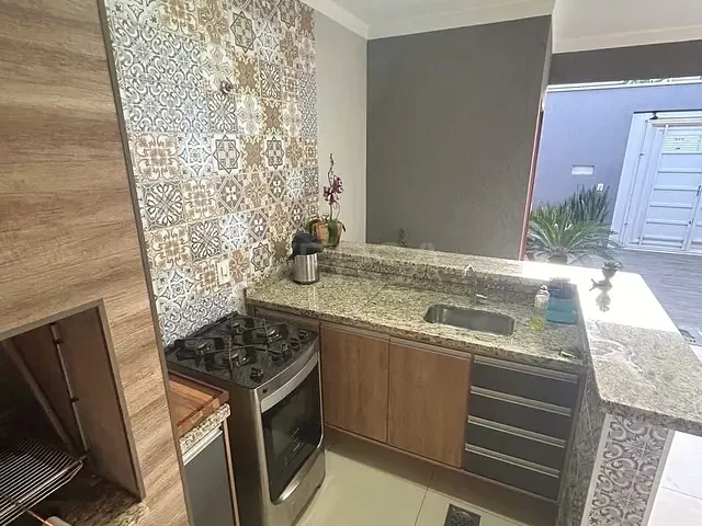 Casa com 160m² 3 quartos e 2 banheiros, à venda, no bairro Jardim Santa Clara II em Rio Claro