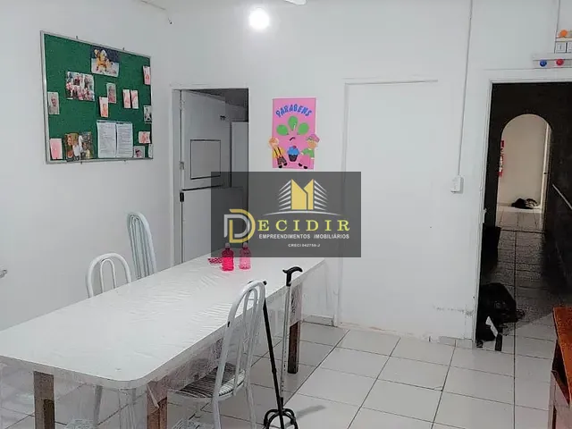 Casa com 471m², à venda ou para alugar, no bairro Jardim das Laranjeiras em São Paulo