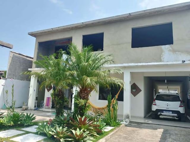Casa com 550m² 7 quartos e 3 banheiros, à venda, no bairro Jardim Bela Vista em Rio das Ostras
