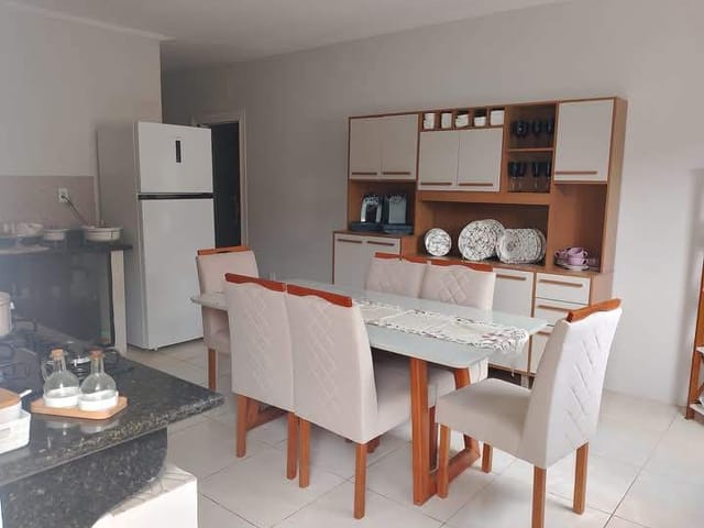 Casa com 550m² 7 quartos e 3 banheiros, à venda, no bairro Jardim Bela Vista em Rio das Ostras