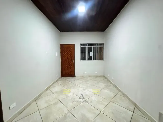 Casa com 83m² 2 quartos e 2 banheiros, para alugar, no bairro Brás em São Paulo