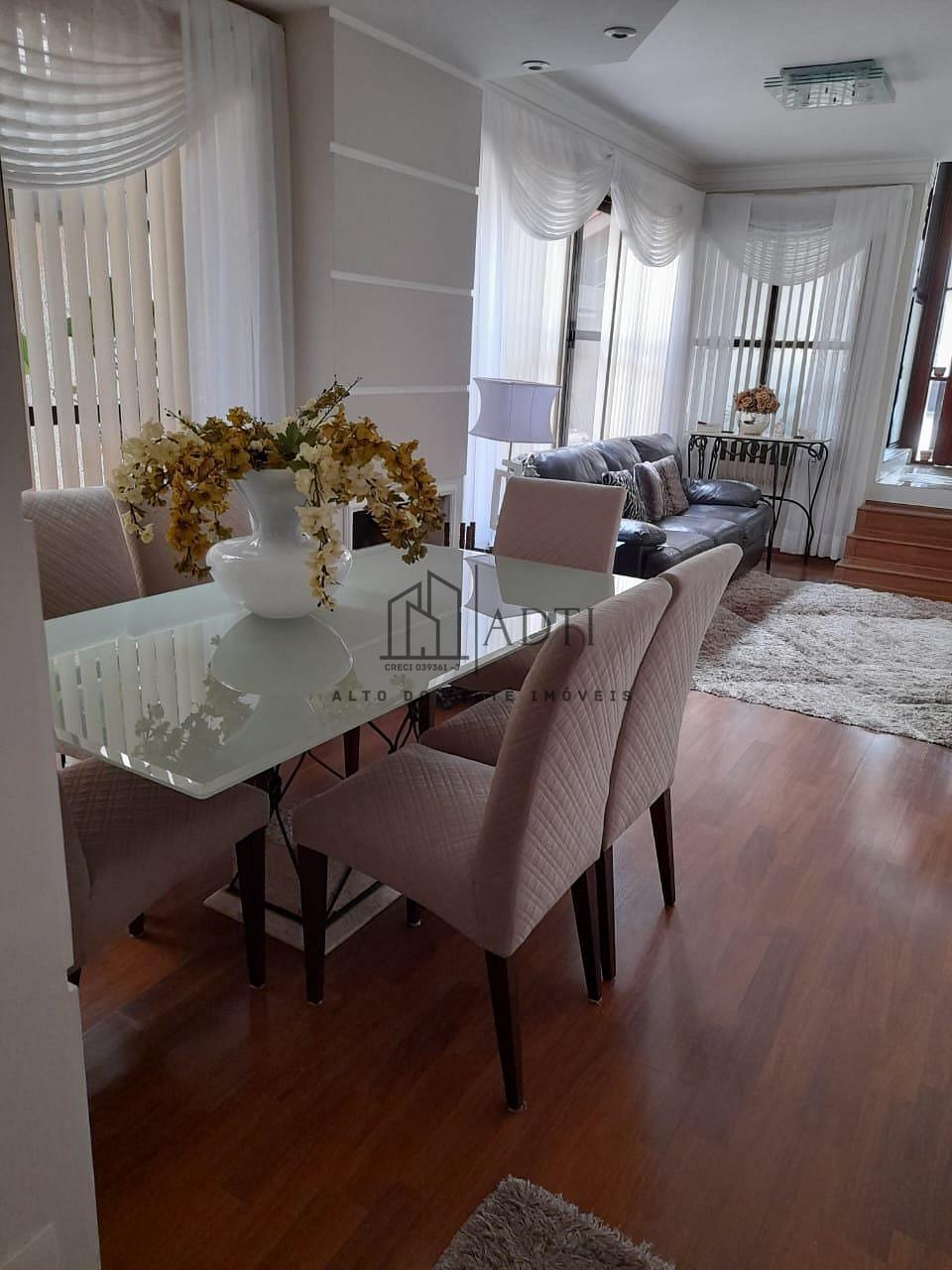 Casa, 3 quartos, 193 m² - Foto 3