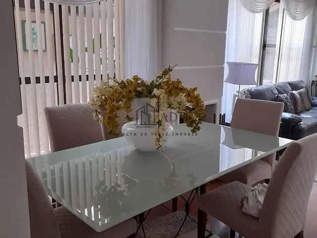 Casa 3 quartos e 1 banheiro, à venda, no bairro Parque Santana em Mogi das Cruzes