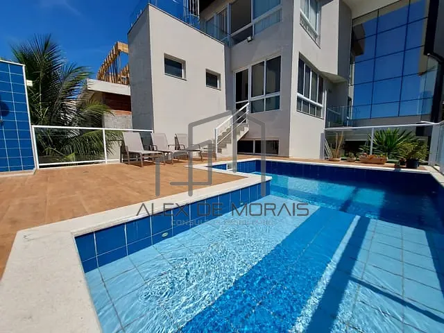 Casa 4 quartos e 7 banheiros, à venda, no bairro Santa Paula I em Vila Velha