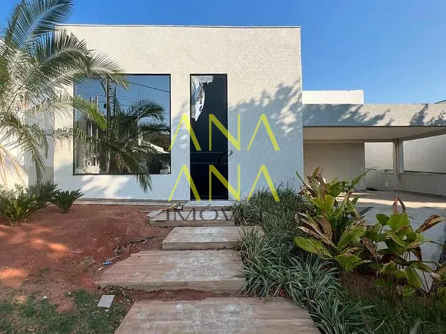 Casa com 600m² 3 quartos e 5 banheiros, à venda, no bairro Condomínio Quinta da Baroneza II em Bragança Paulista