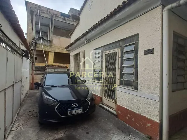 Casa com 500m² 3 quartos e 2 banheiros, à venda, no bairro Centro em São João de Meriti