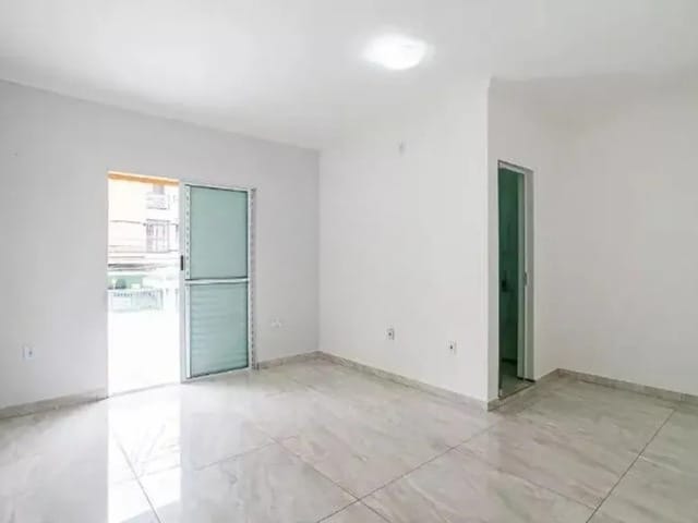 Casa com 200m² 2 quartos e 2 banheiros, para alugar, no bairro Campestre em Santo André