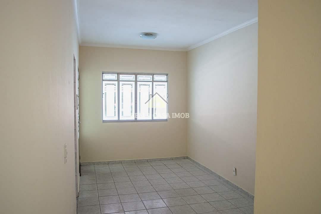 Casa à venda com 3 quartos, 106m² - Foto 3