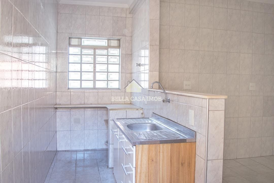 Casa à venda com 3 quartos, 106m² - Foto 11
