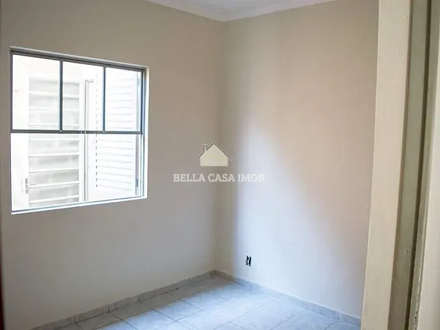 Casa com 267m² 3 quartos e 1 banheiro, à venda, no bairro Vila Barcelona em Sorocaba