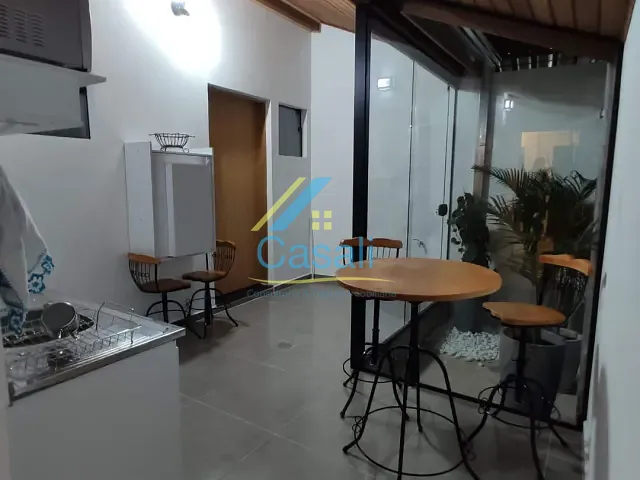 Casa para alugar, no bairro Centro em São Roque
