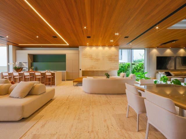 Casa com 950m² 6 quartos e 10 banheiros, à venda, no bairro Tamboré em Santana de Parnaíba