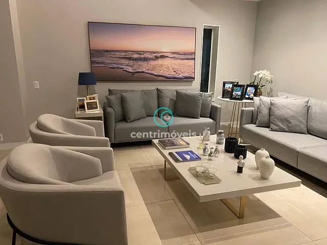 Casa com 600m² 6 quartos e 6 banheiros, à venda, no bairro Anil em Rio de Janeiro