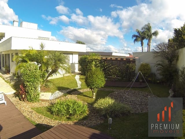 Casa com 727m² 4 quartos e 6 banheiros, à venda, no bairro Estrela em Ponta Grossa