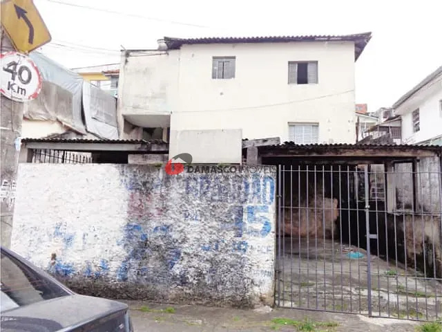 Casa à venda, no bairro Vila Palmares em Santo André