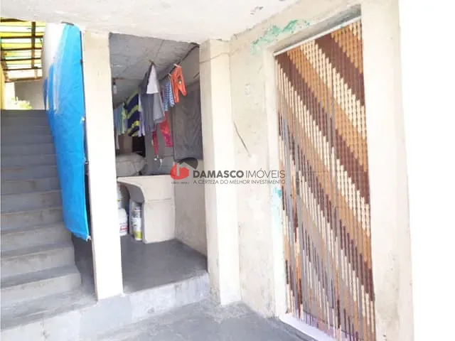Casa à venda, no bairro Vila Palmares em Santo André
